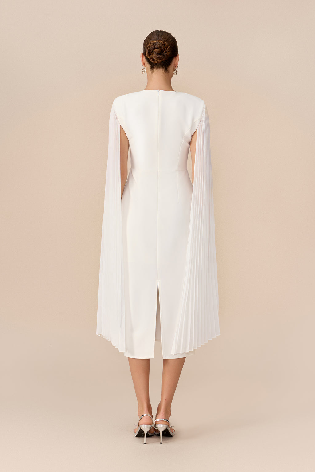 Pure Elegance White Pleated Cape Round Neck Midi Dress