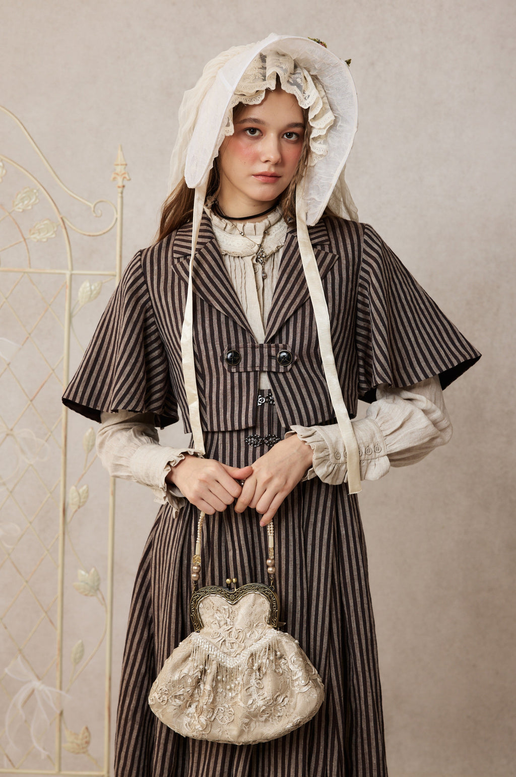 Clarise 22 |Retro Linen Skirt & Cape (2 pieces)