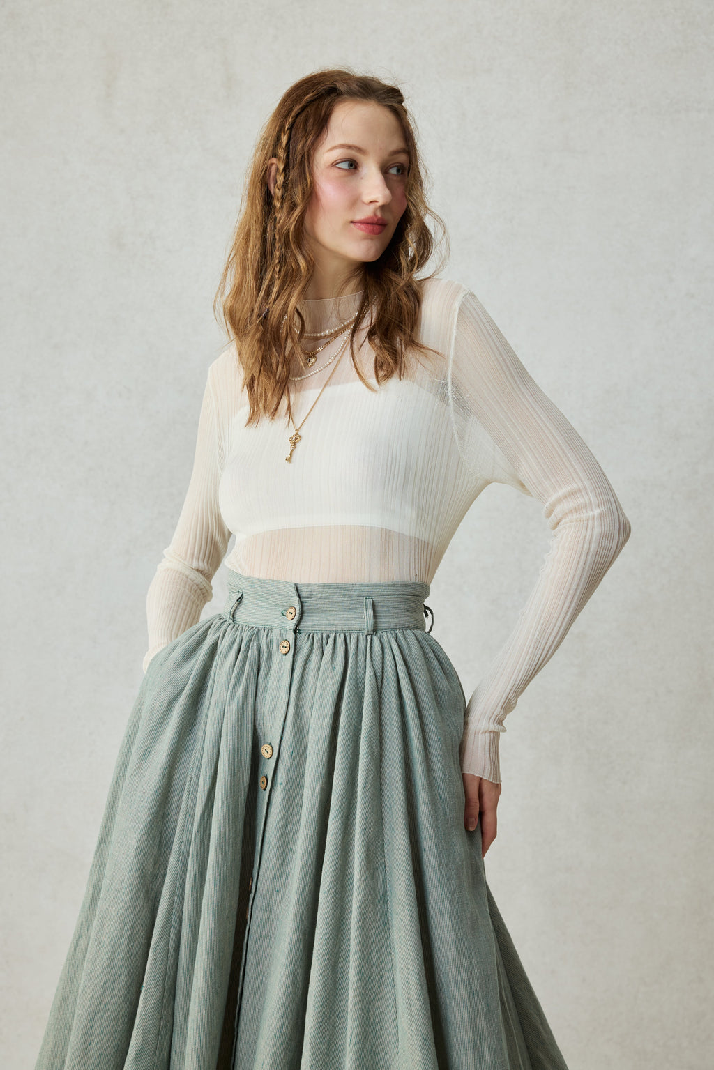 Dorothy 27 | Ruffled maxi linen skirt