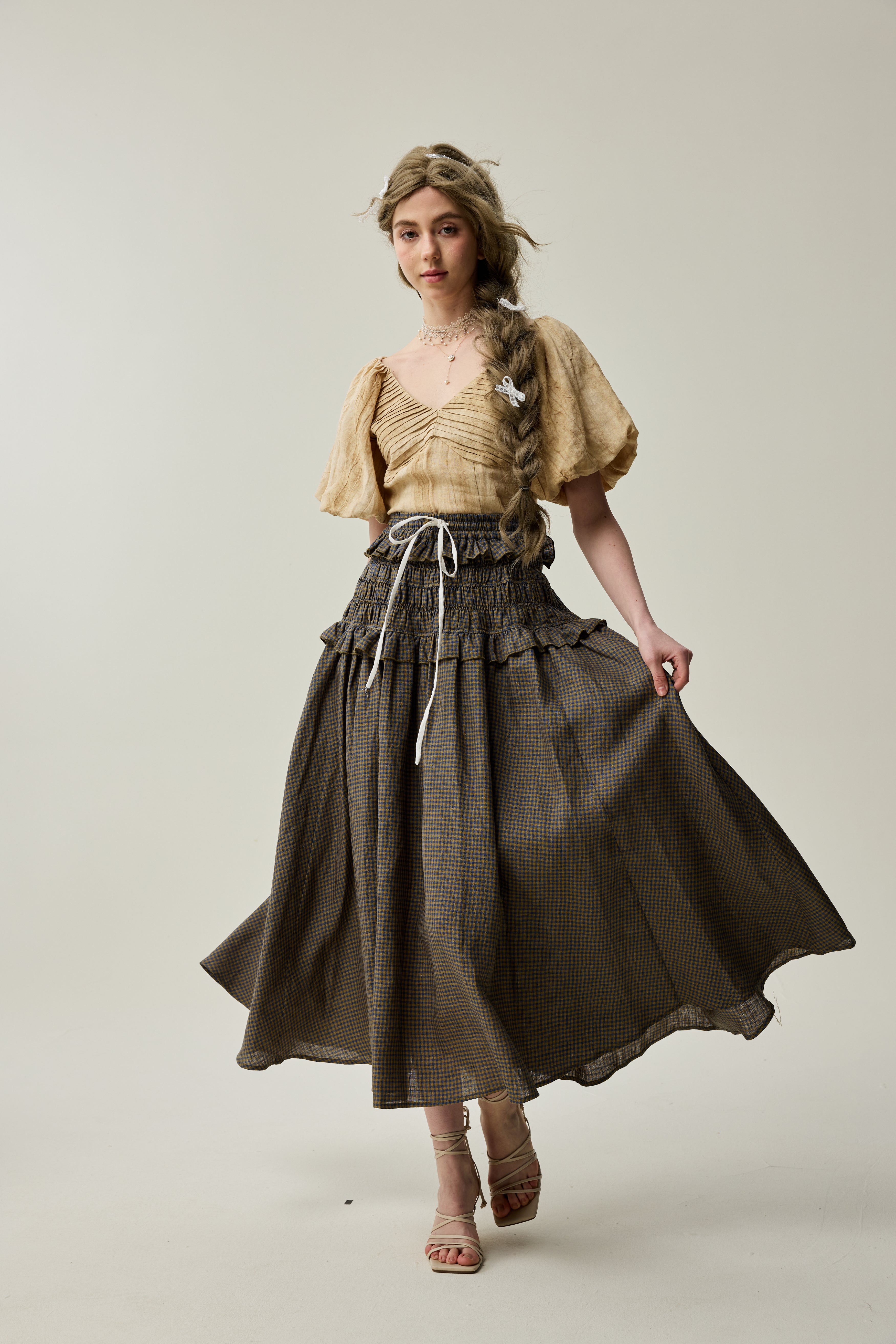 Wind 33 | Ruffled linen skirt