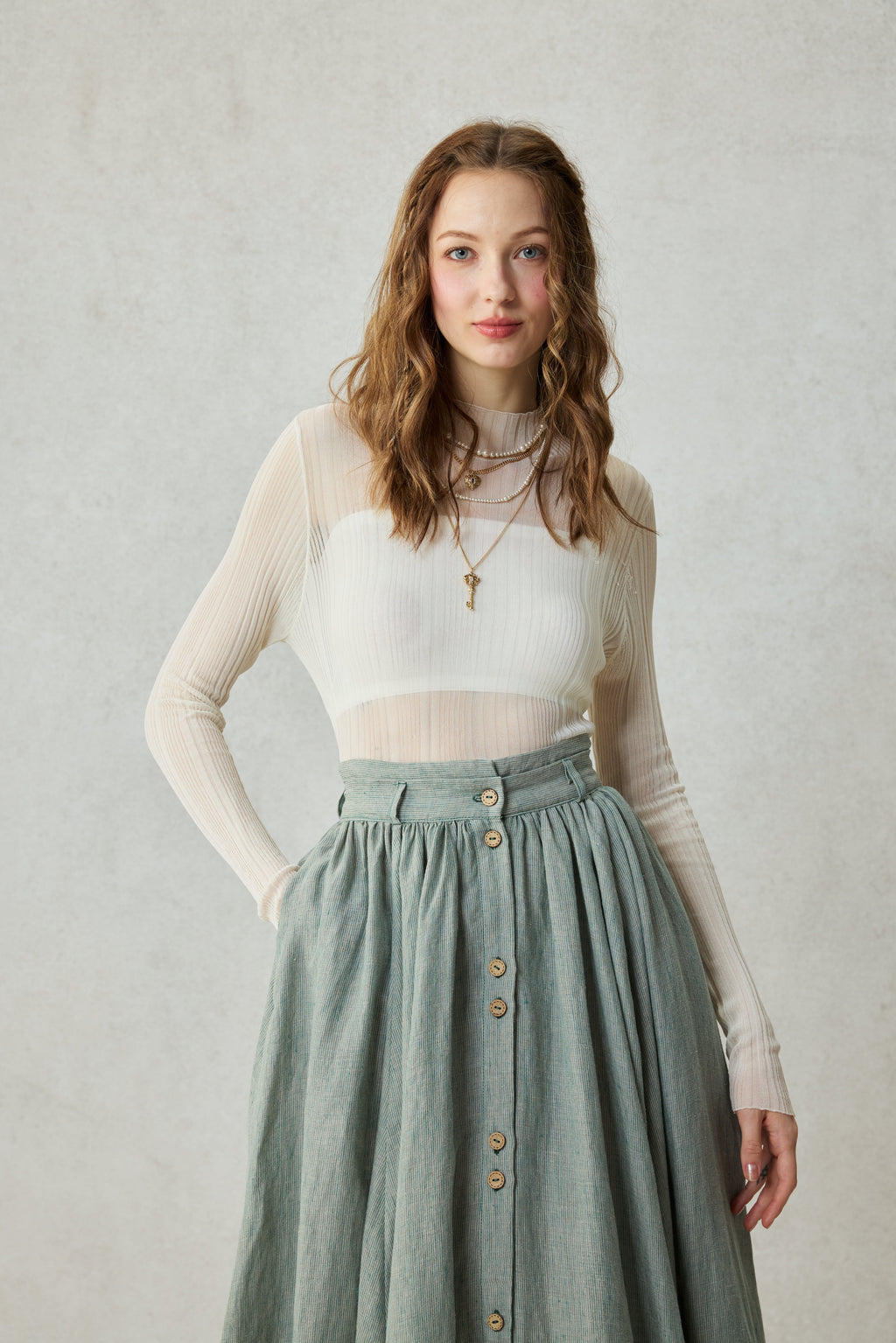 Dorothy 27 | Ruffled maxi linen skirt