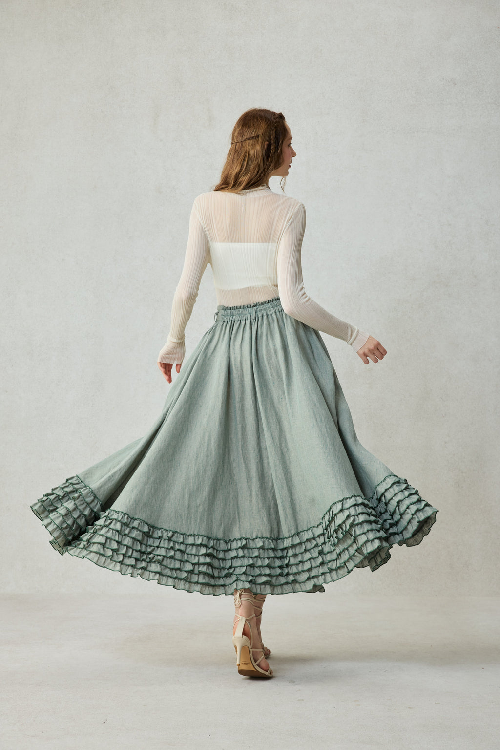 Dorothy 27 | Ruffled maxi linen skirt