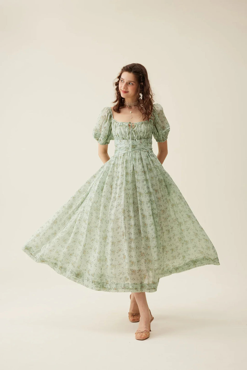 Alice 19 | Floral linen dress