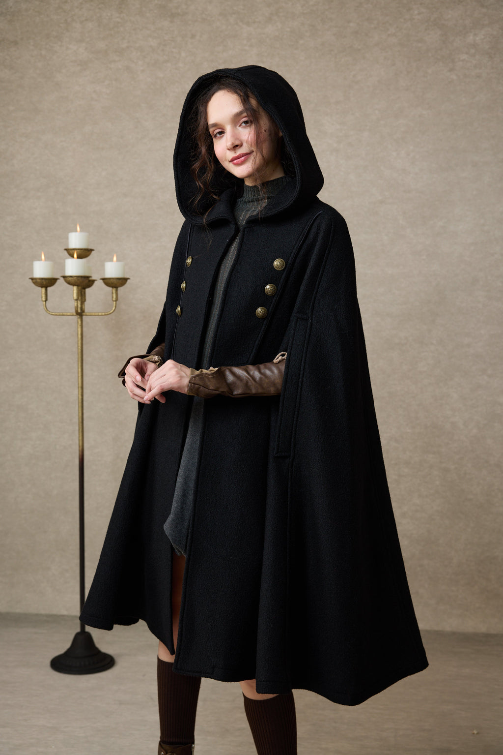 Briar 33 | 100% Wool Hooded Cape Coat