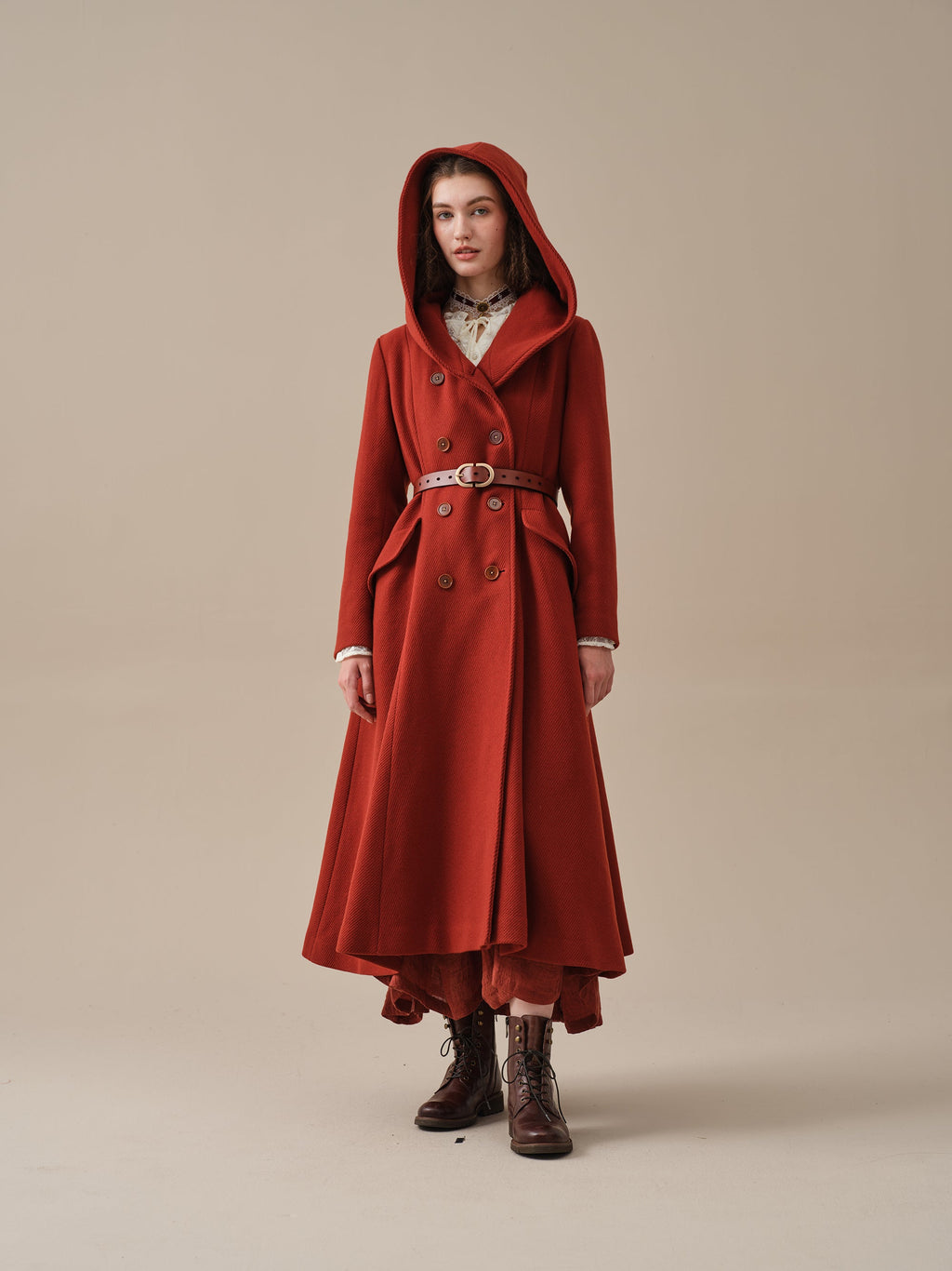 Trista 24 | 100% twill wool hooded coat