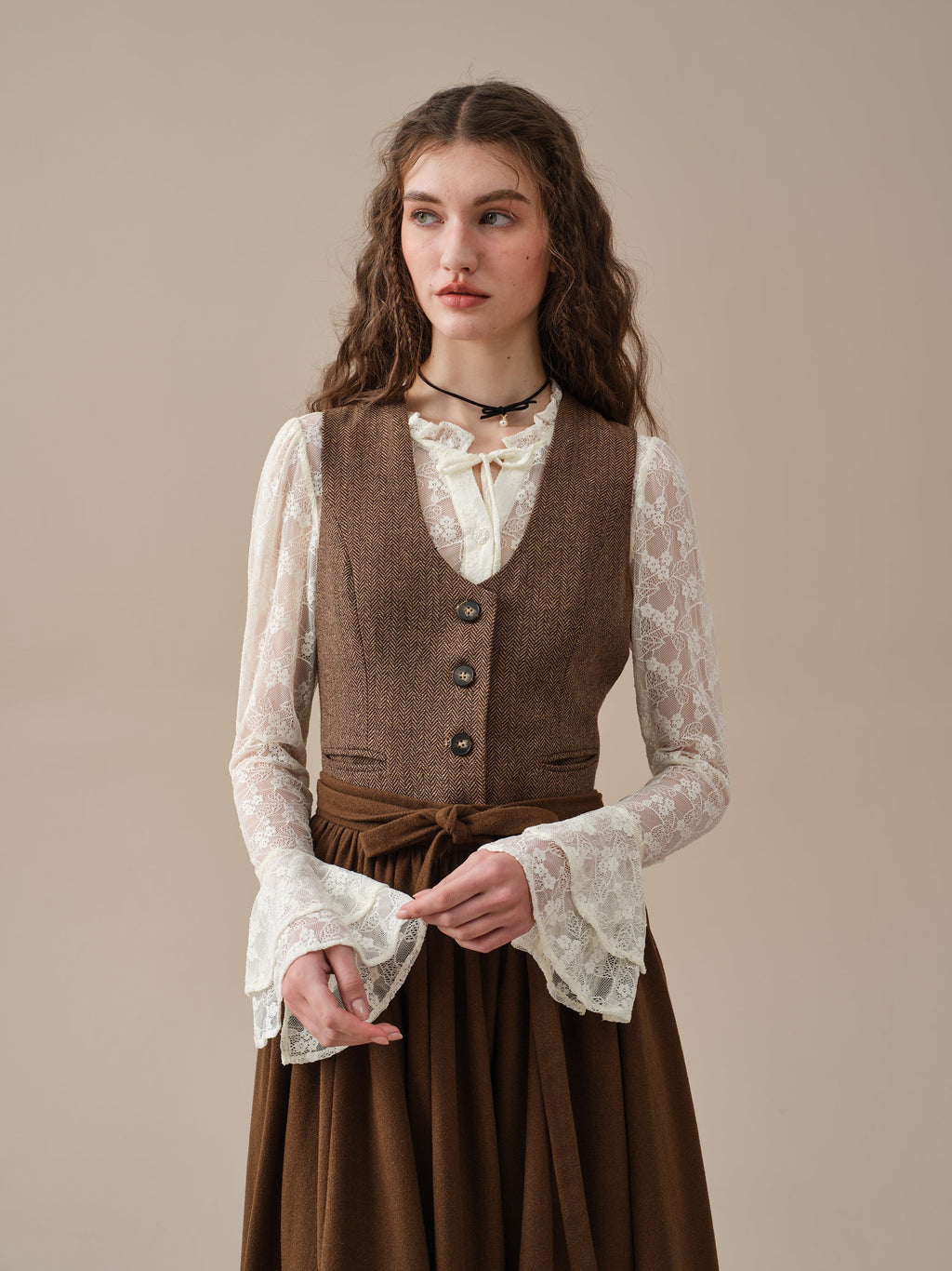 Beth 13 |tied wool skirt