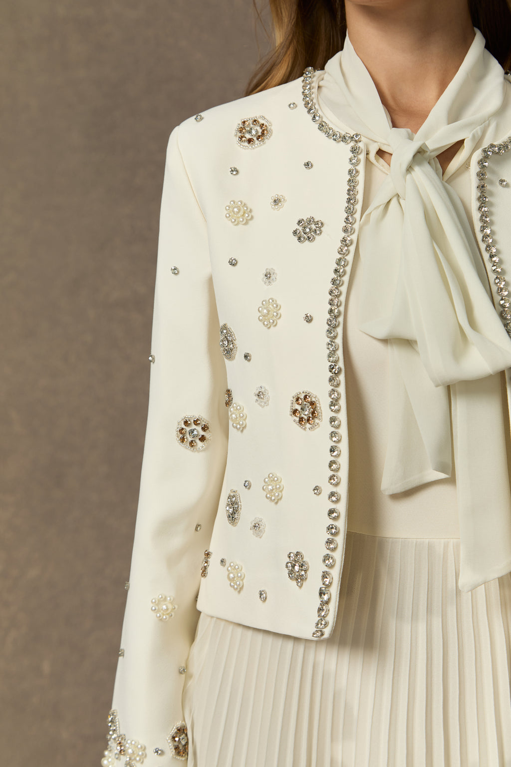 Lavish Looks White Embellished Jacket & Bow Tie Pleated Dress Set