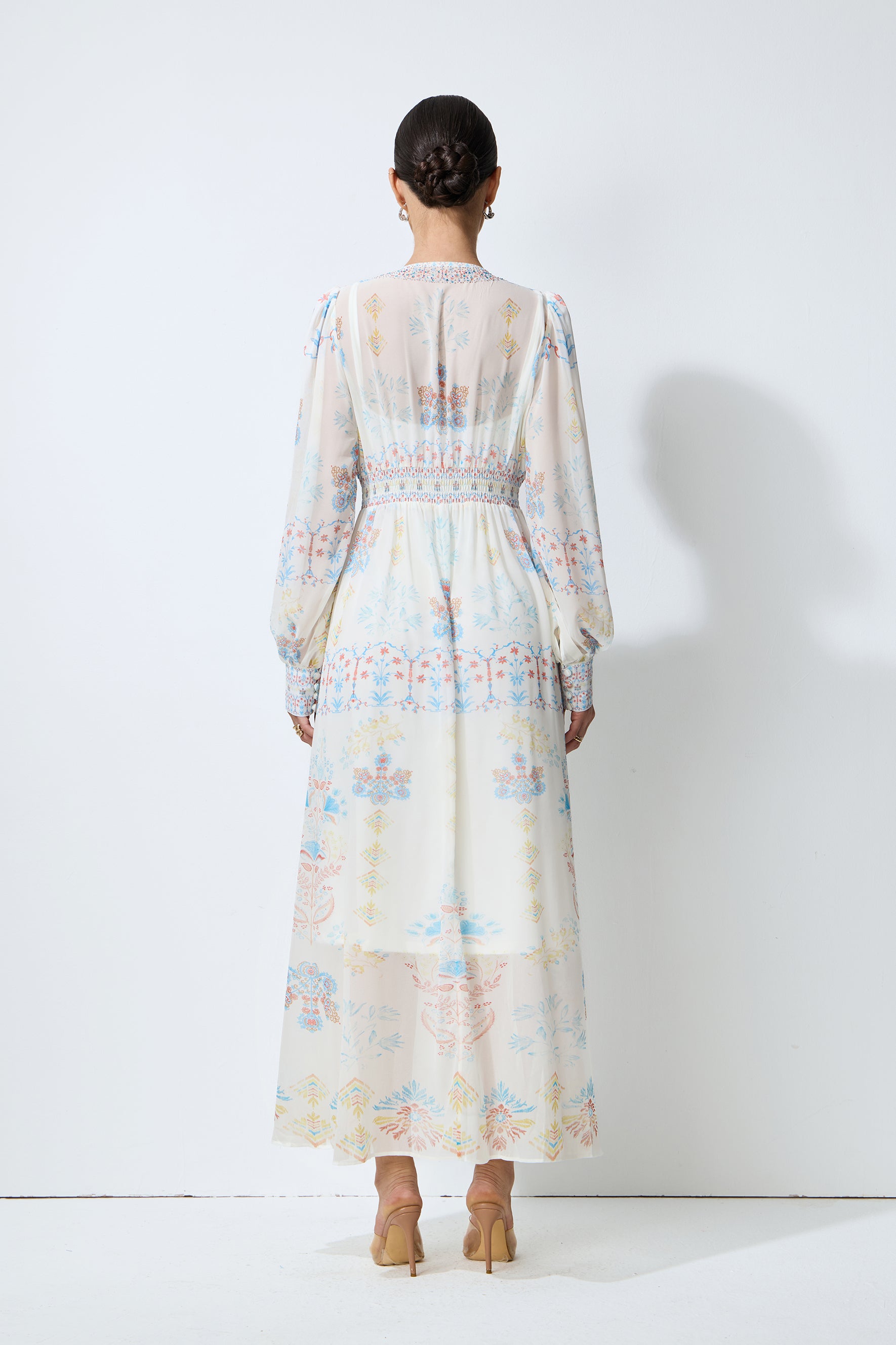 Morning Wanderer White Floral Print V-Neck Maxi Dress