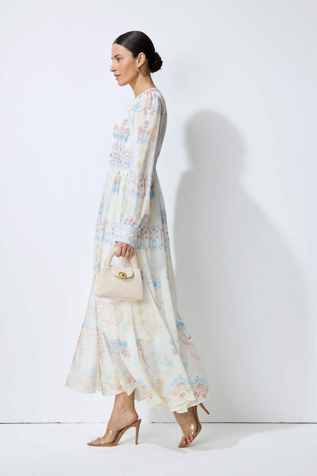 Morning Wanderer White Floral Print V-Neck Maxi Dress