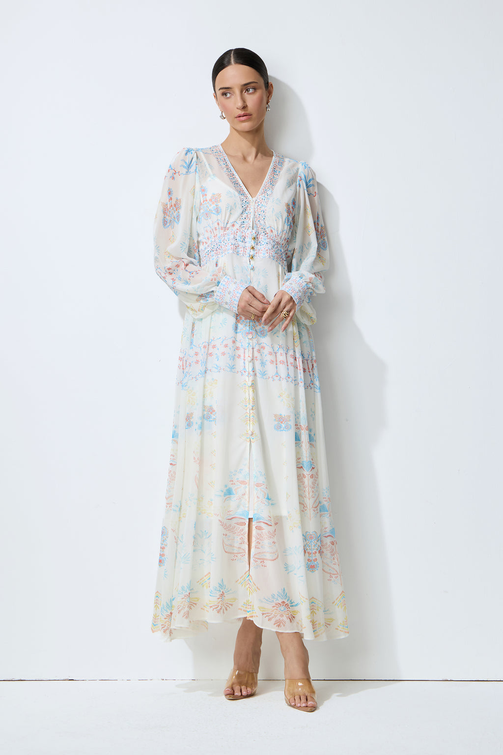 Morning Wanderer White Floral Print V-Neck Maxi Dress