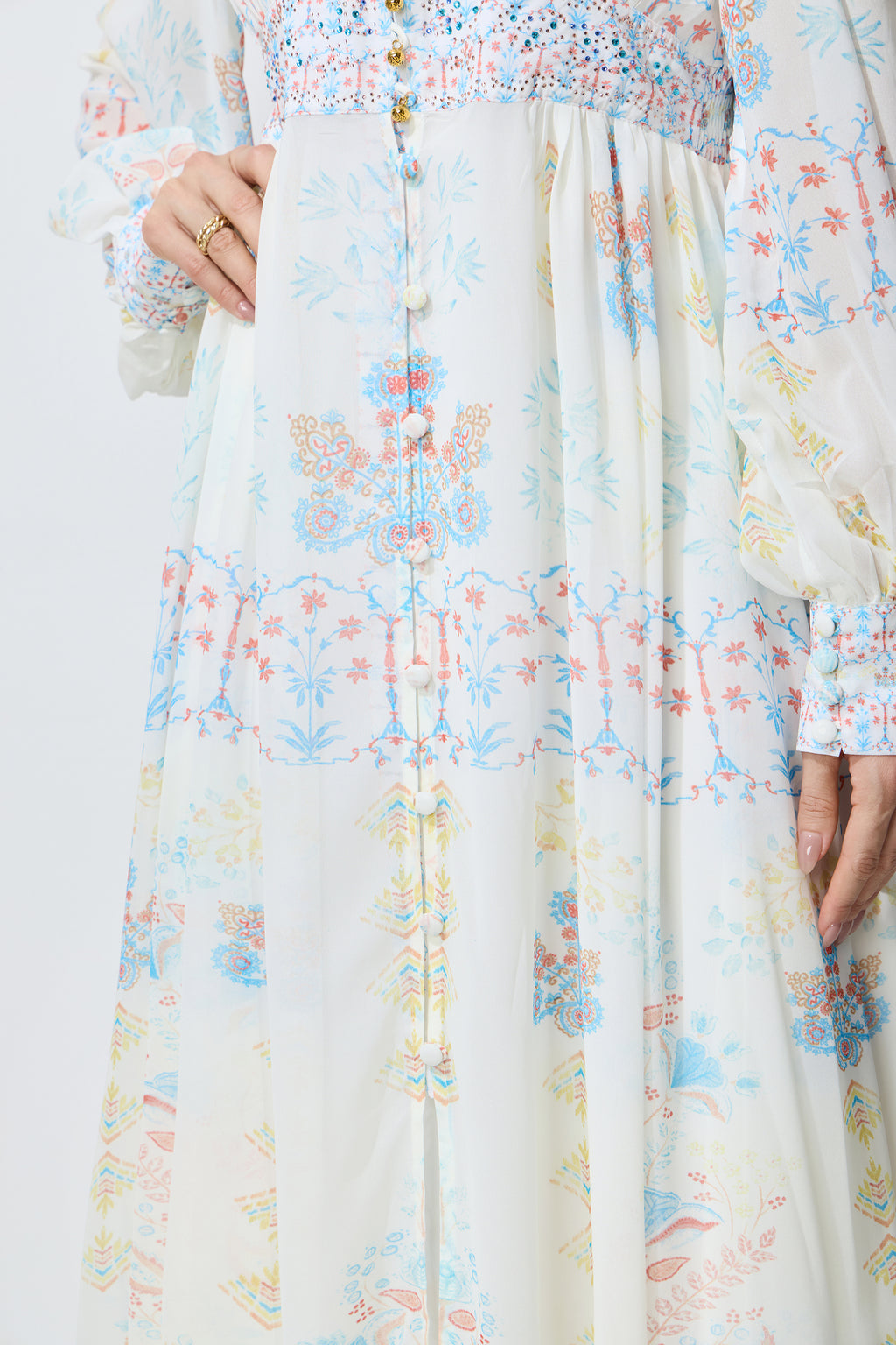 Morning Wanderer White Floral Print V-Neck Maxi Dress