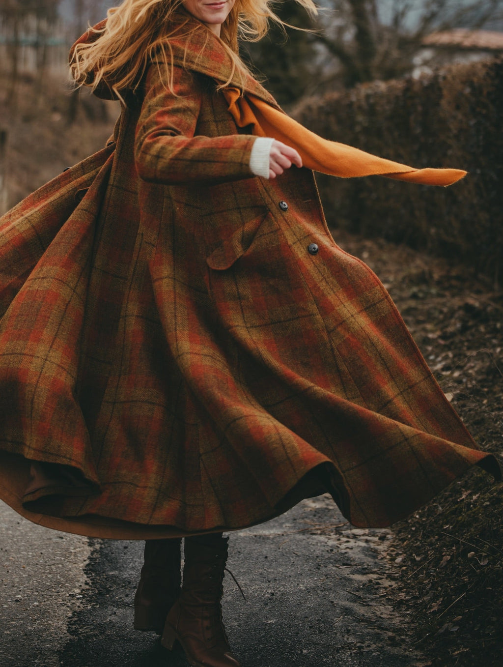 Trista 24 | 100% twill wool hooded coat