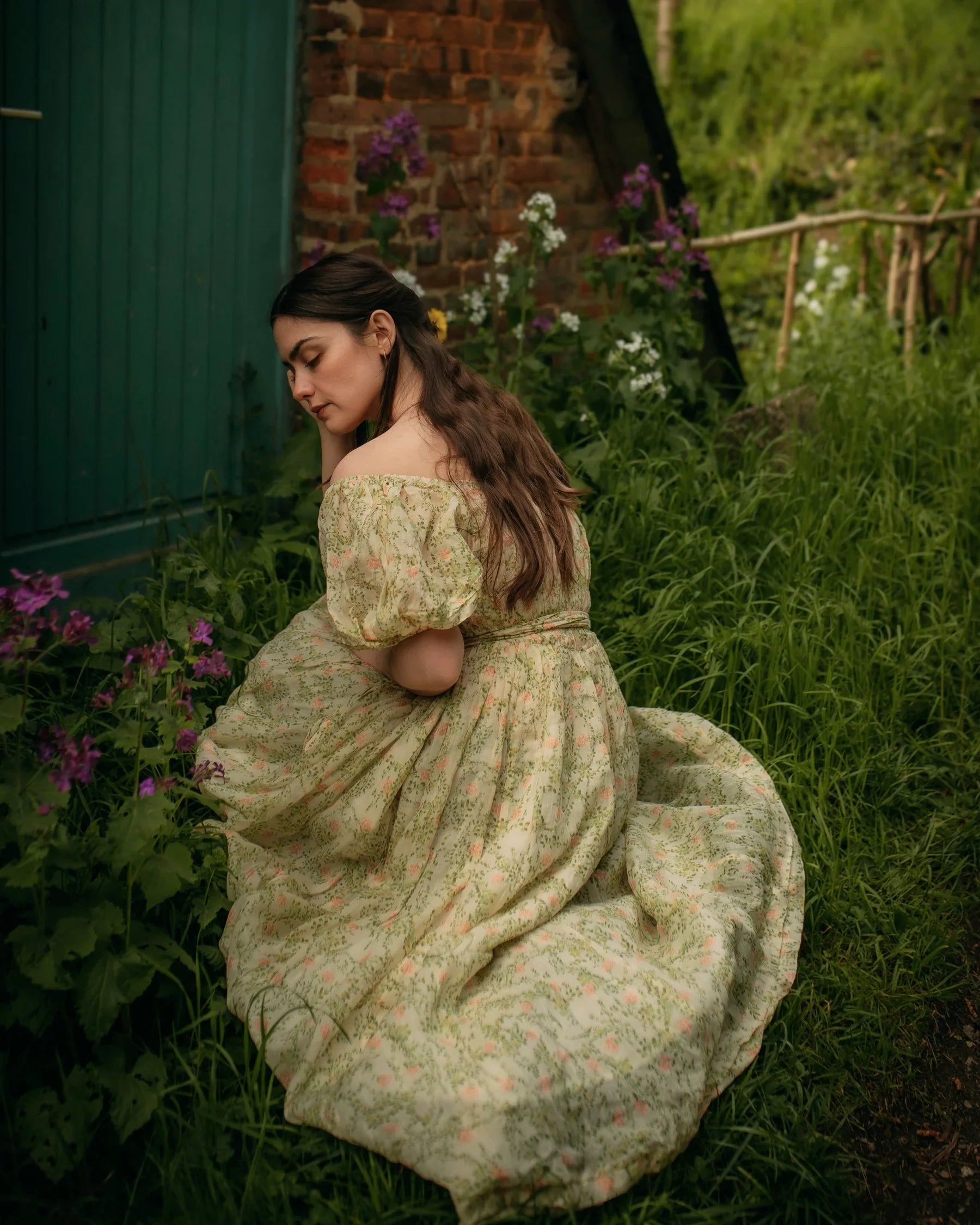 Alice 19 | Floral linen dress