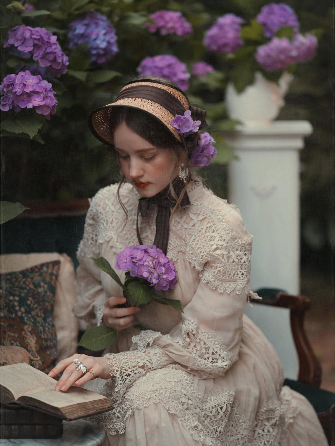 Pearlman 25 | Lace Linen Dress Gown