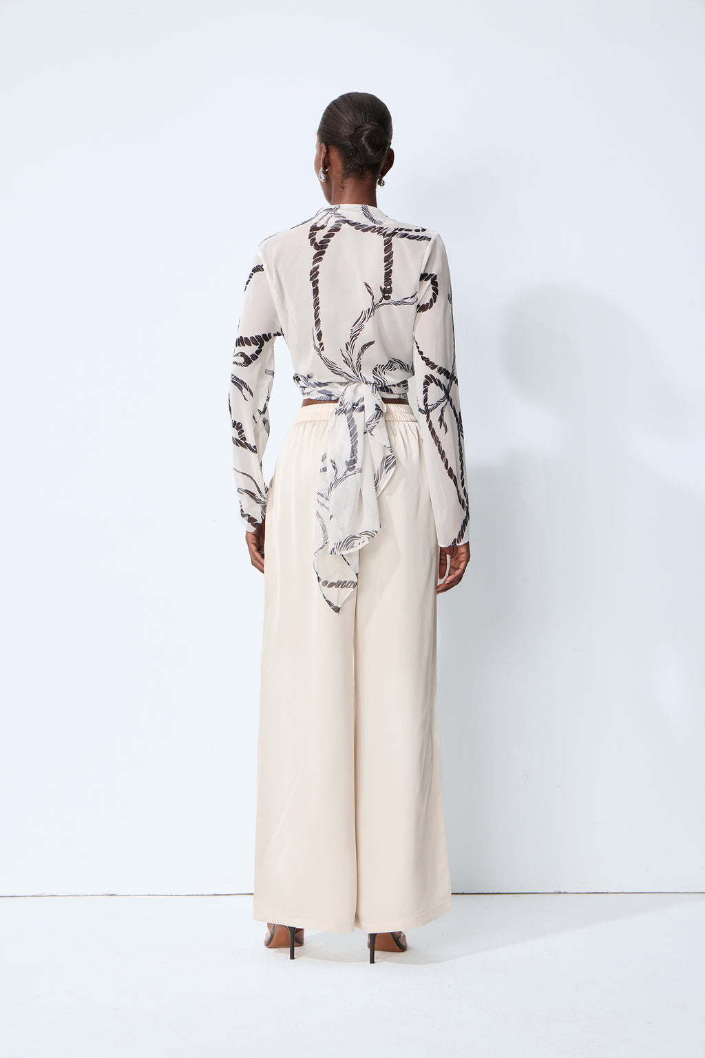Fresh Mood White Abstract Print Wrap Blouse