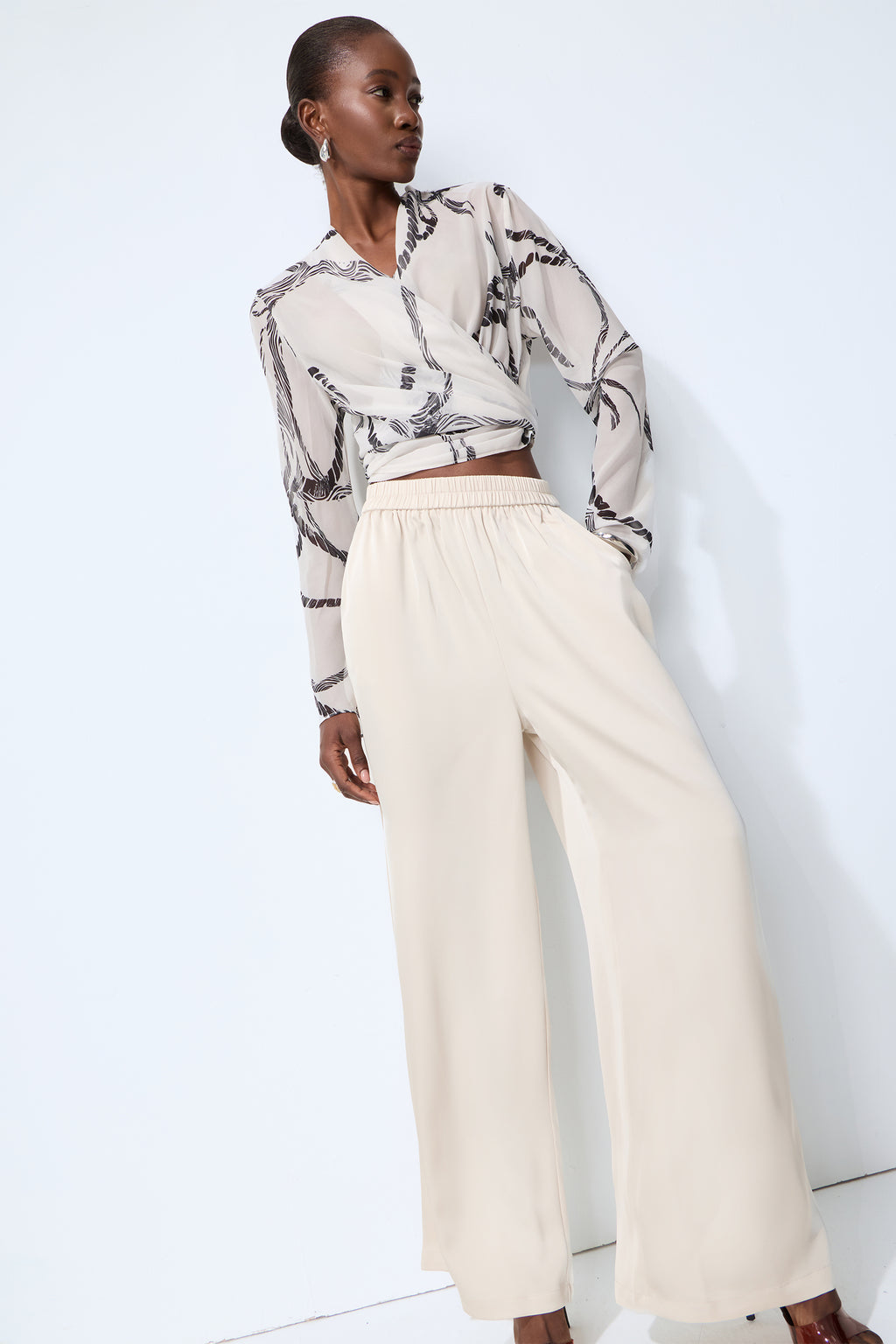Fresh Mood White Abstract Print Wrap Blouse