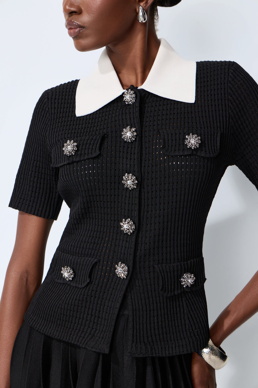 Simple Look Black Contrast Collar Knit Top & Pleated Skirt Set