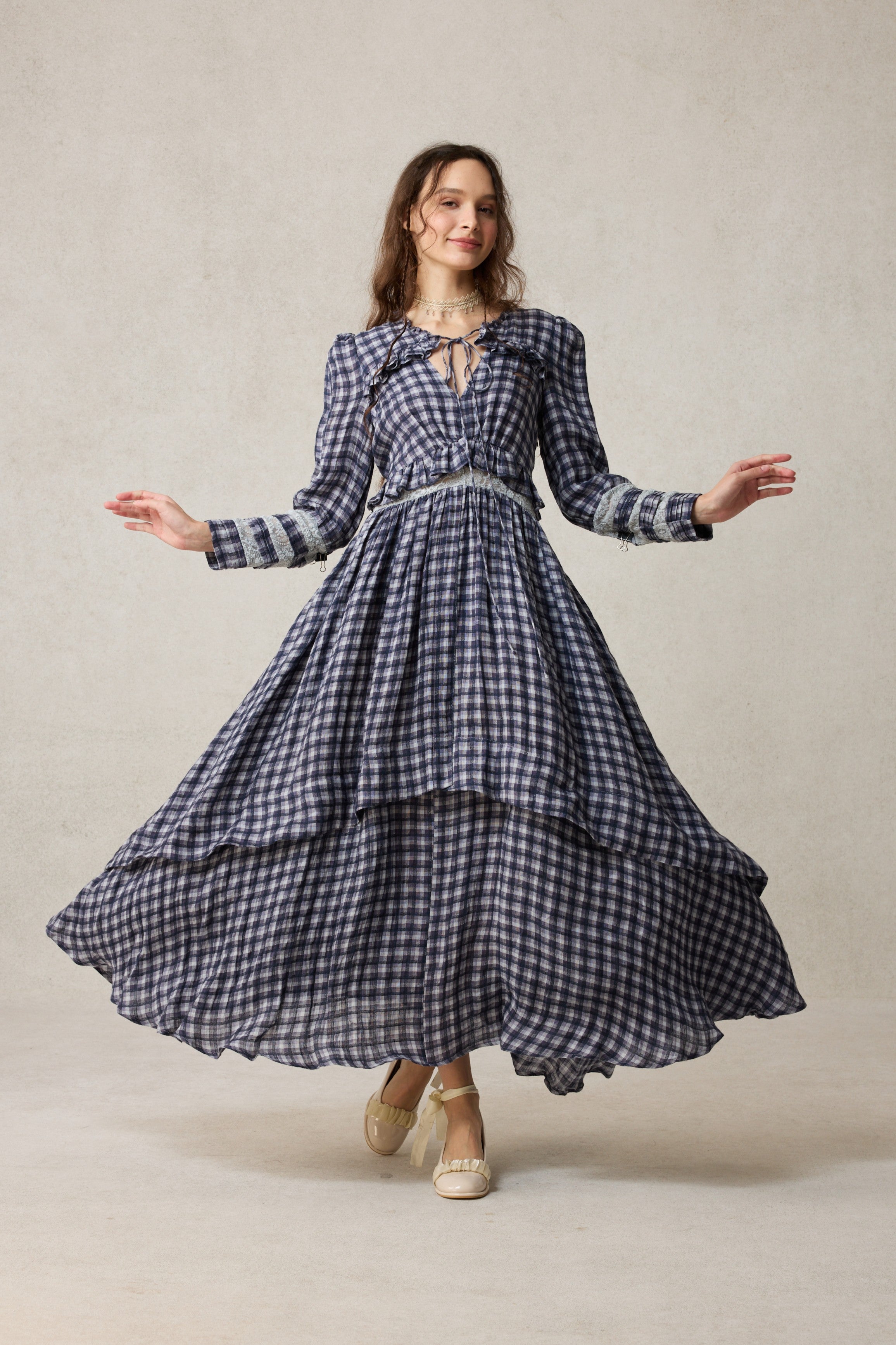 Rosewood 17 | Lace Linen Dress Gown