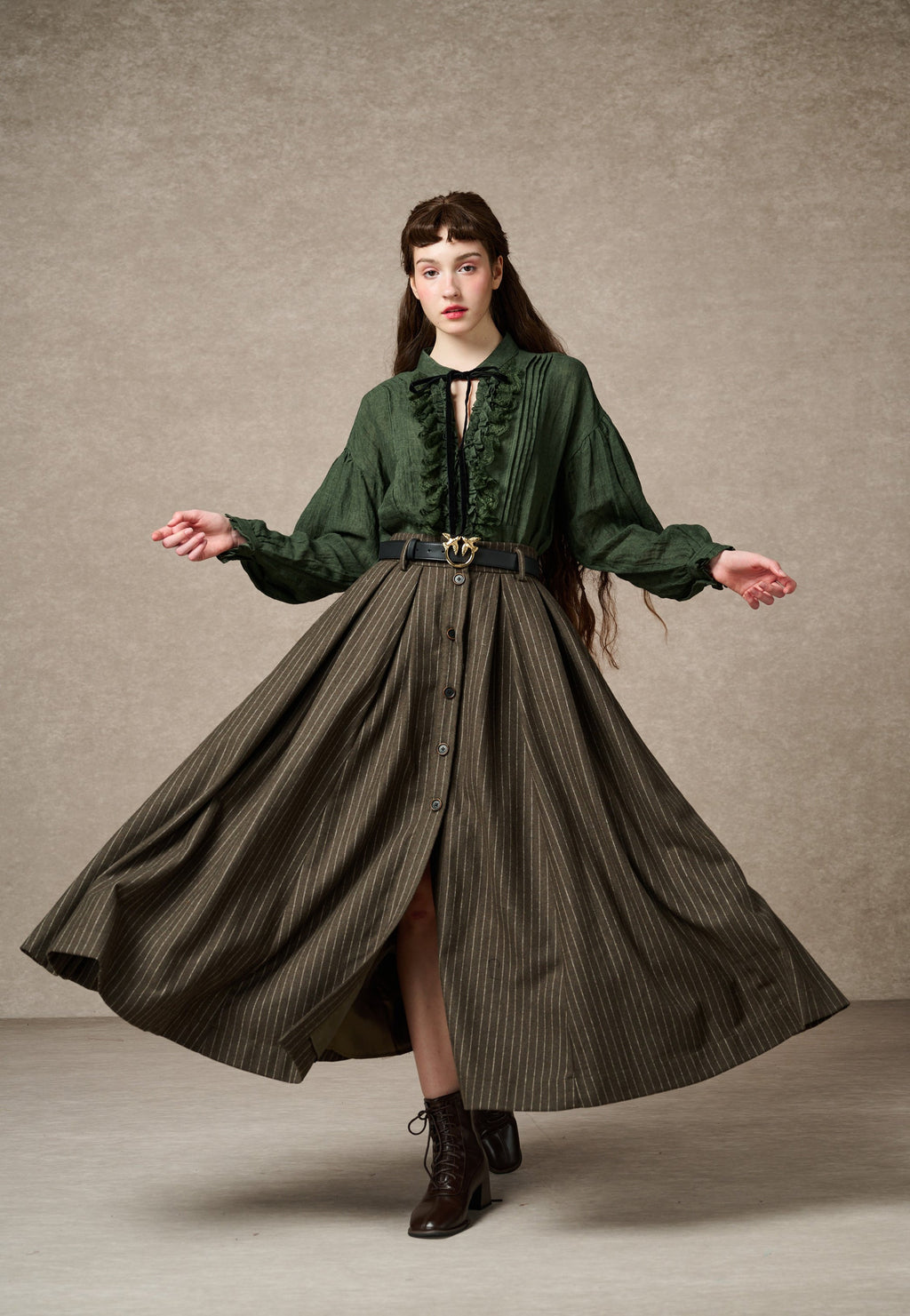 Santal 3 | Striped Wool Skirt in black