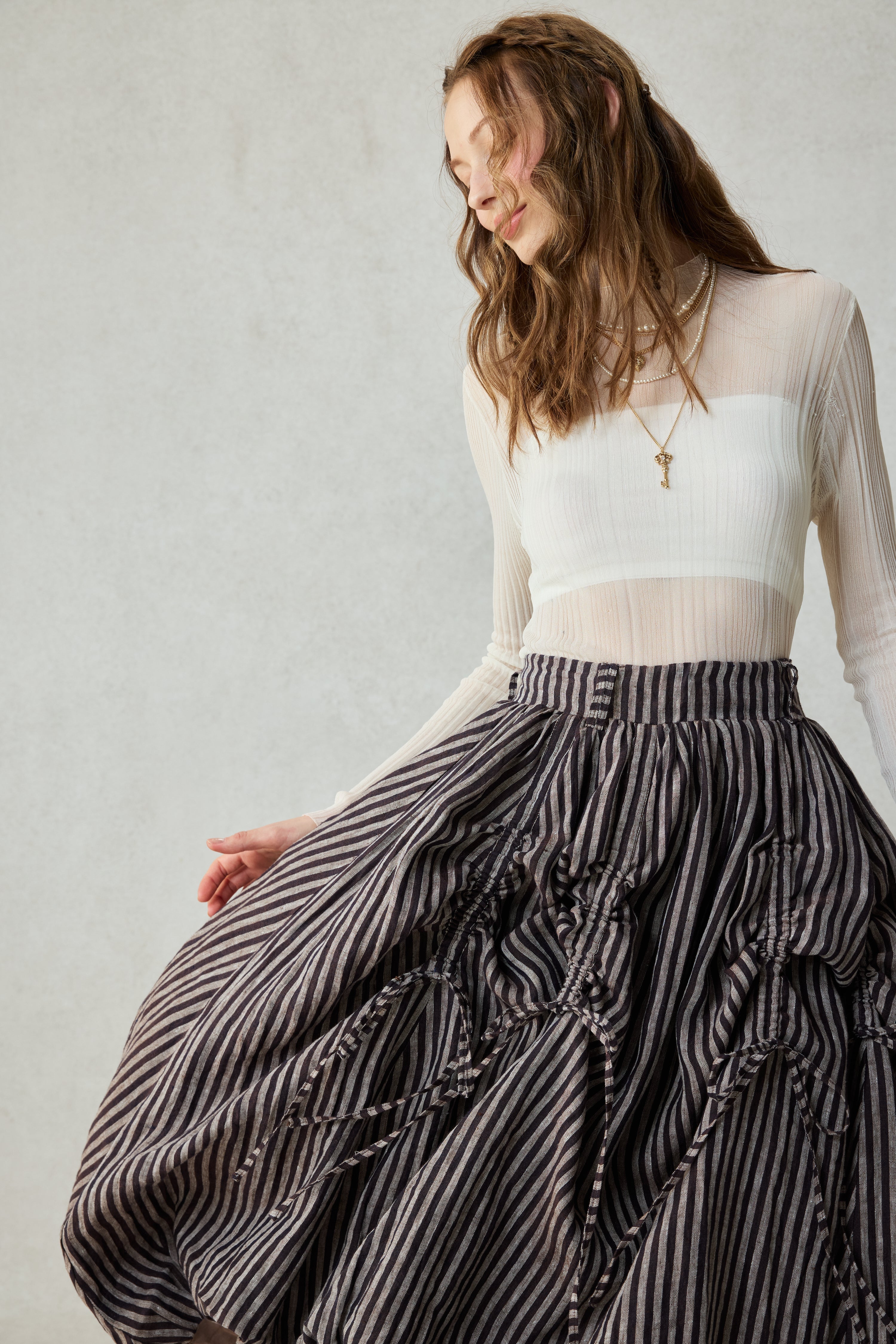 Camellia Bubble 22 | Drawstring Bubble Linen Skirt