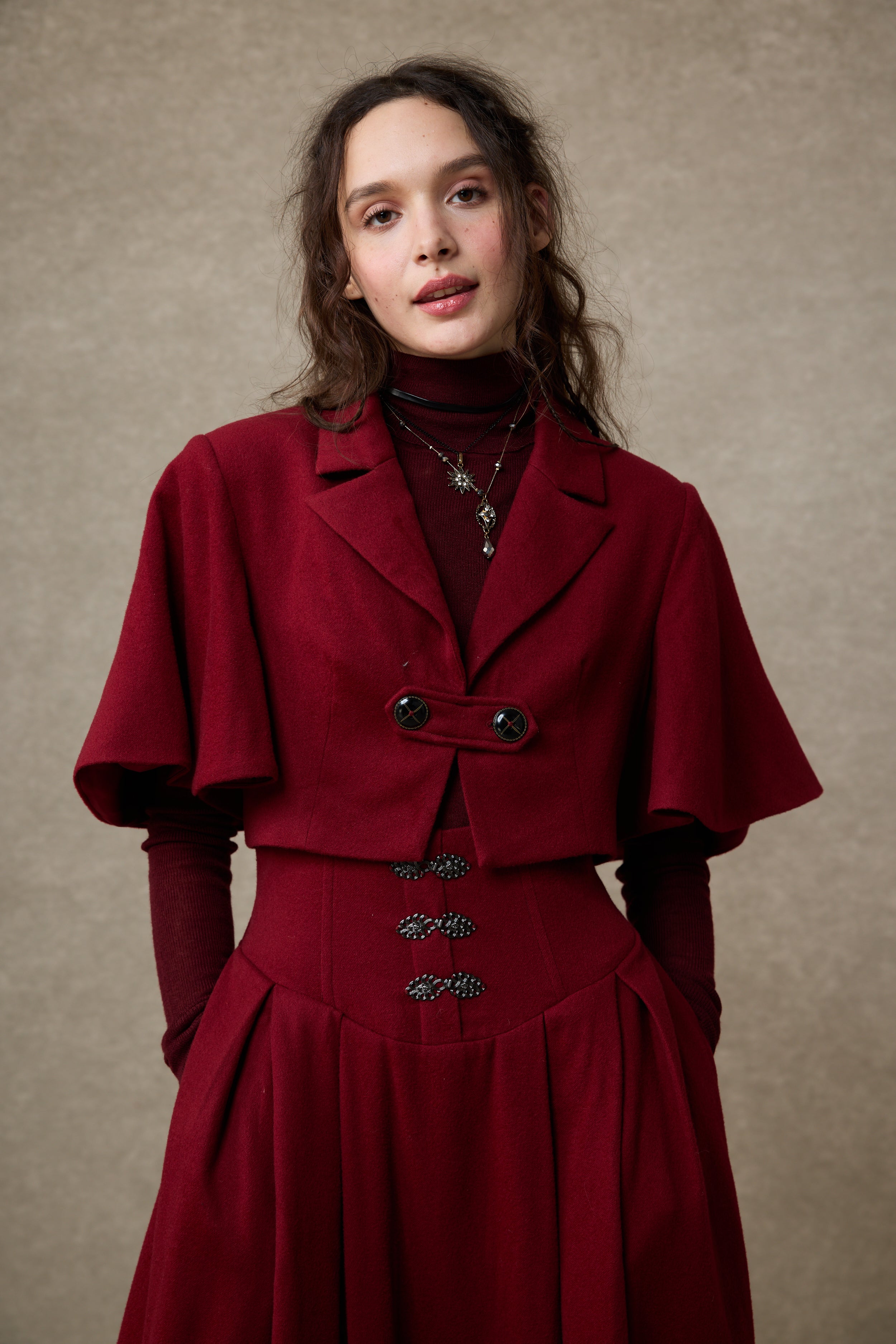 Clarise 22 |Retro Wool Skirt & Cape (2 pieces)