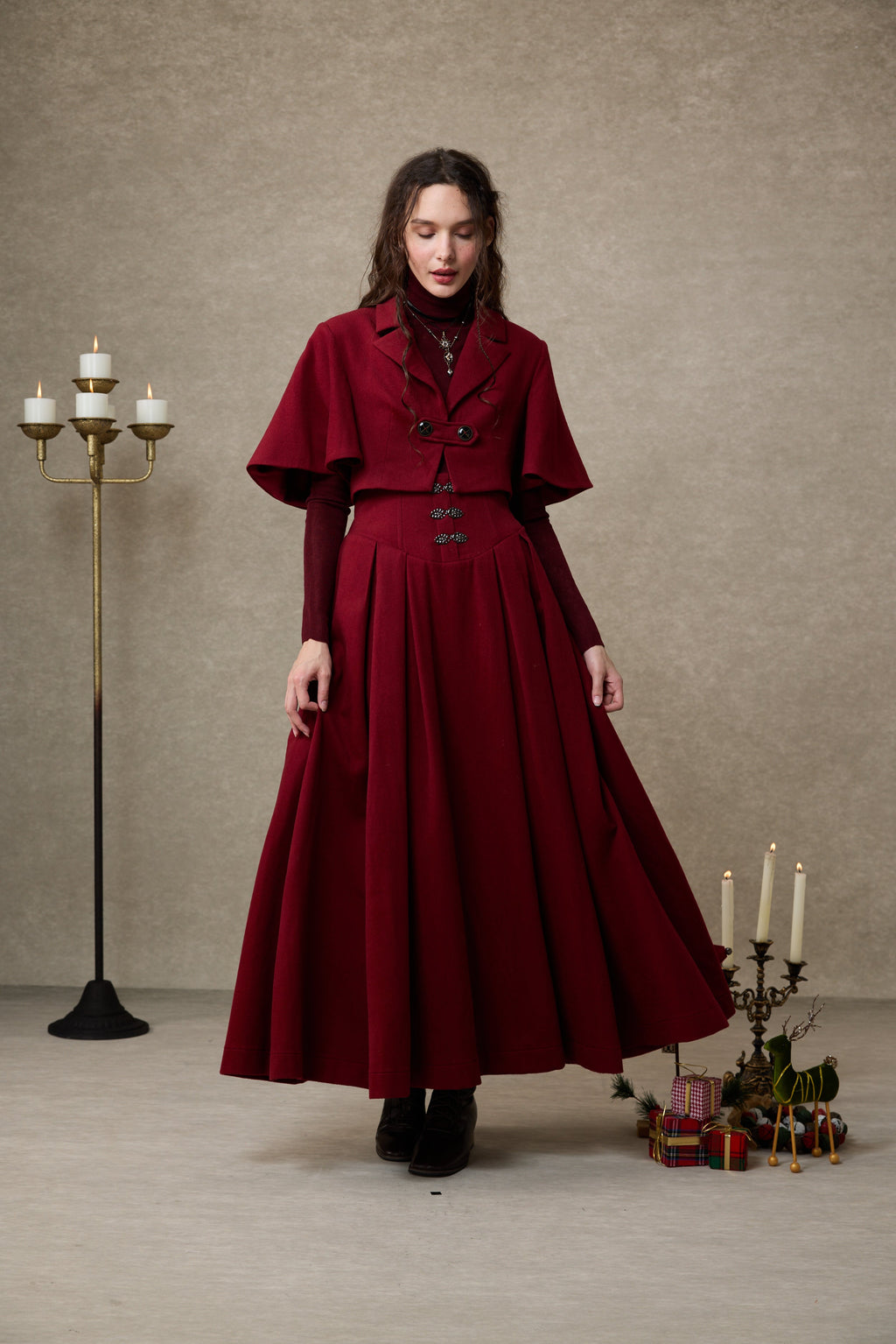 Clarise 22 |Retro Wool Skirt & Cape (2 pieces)