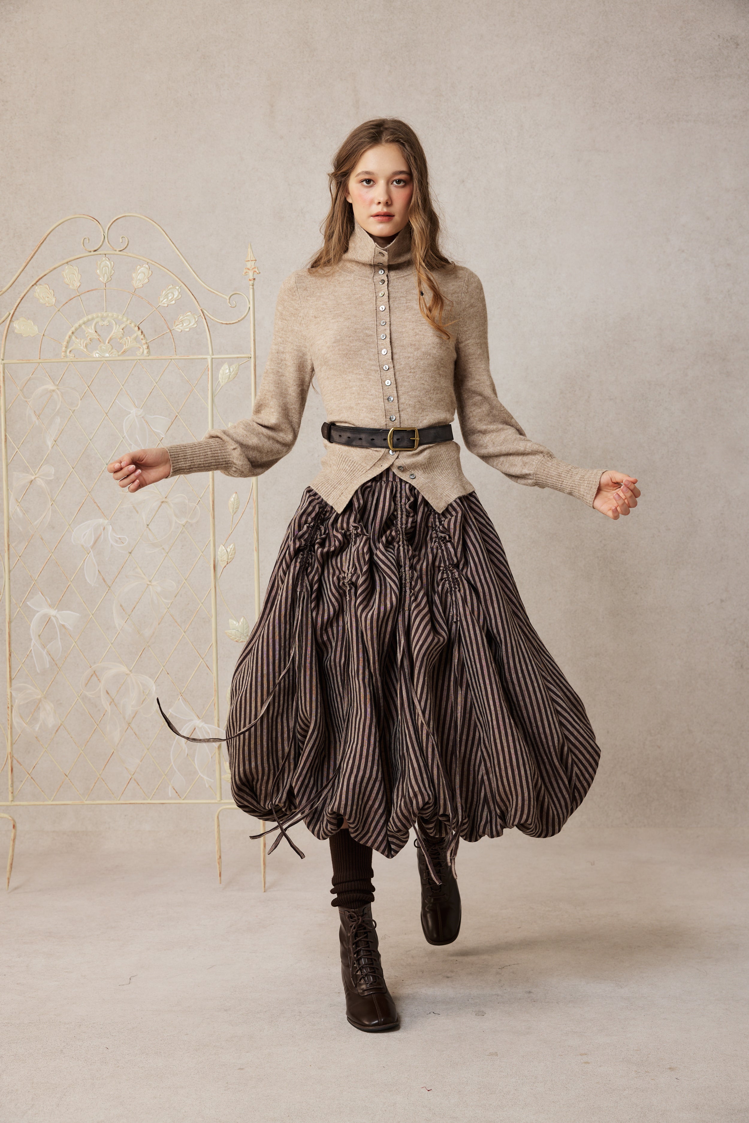 Camellia Bubble 22 | Drawstring Bubble Linen Skirt
