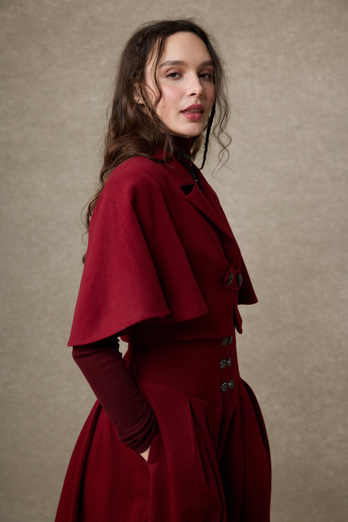 Clarise 22 |Retro Wool Skirt & Cape (2 pieces)
