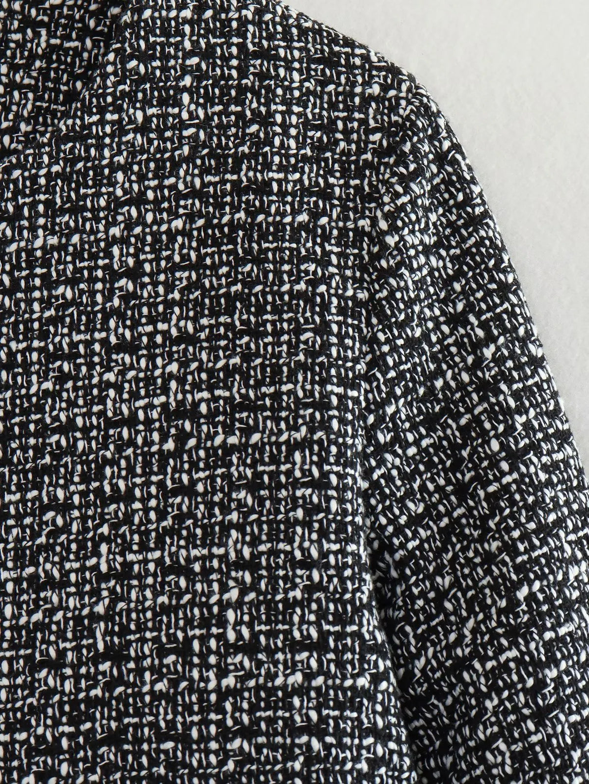 Old Money Aesthetics Tweed Blazer
