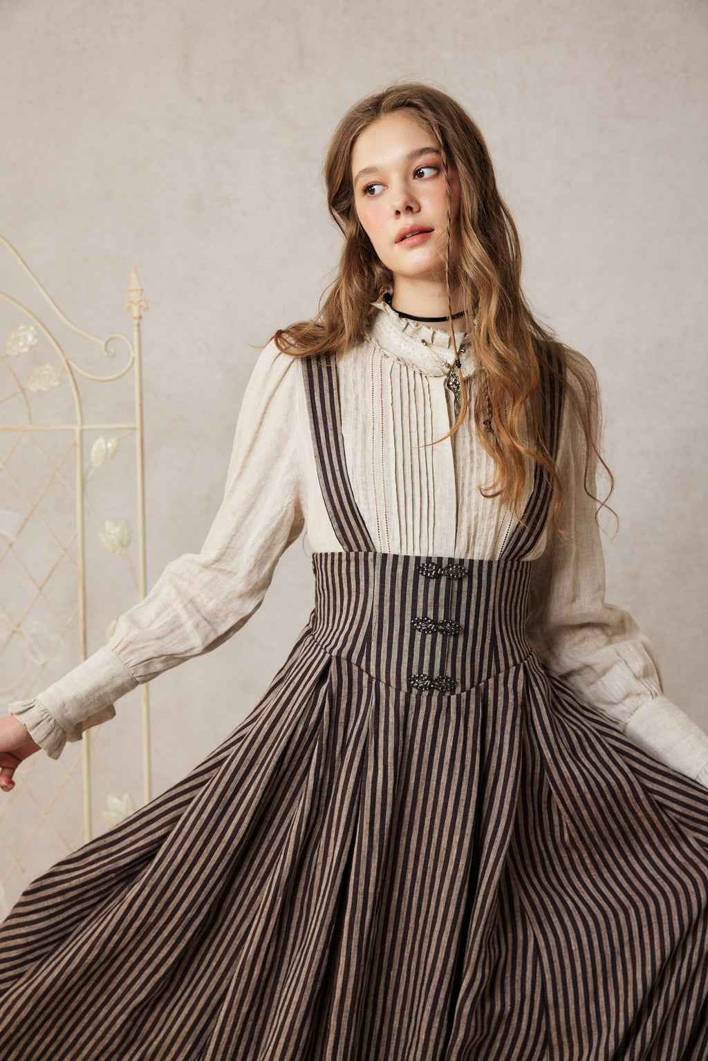 Clarise 22 | Retro Linen Skirt