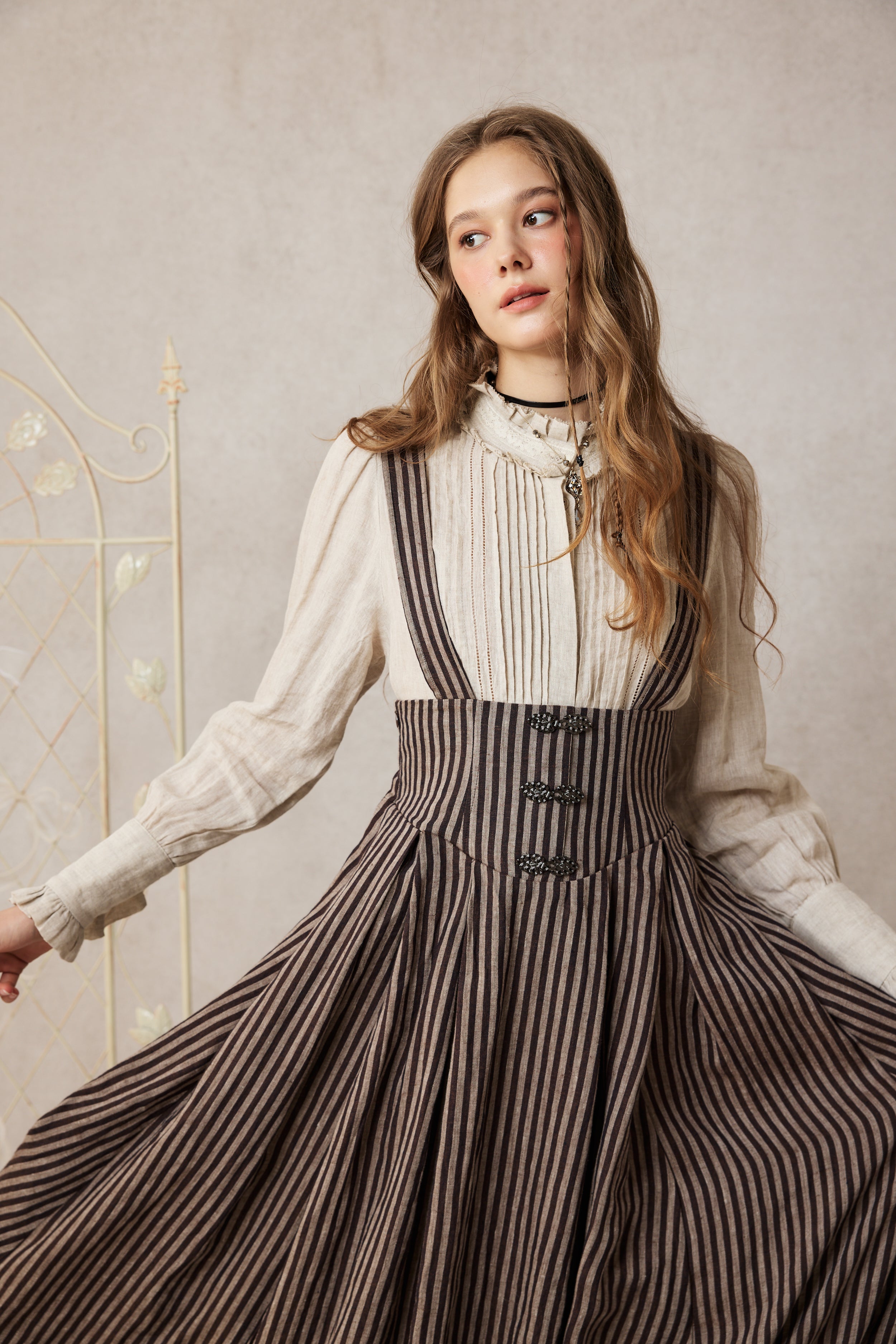 Clarise 22 | Retro Linen Skirt