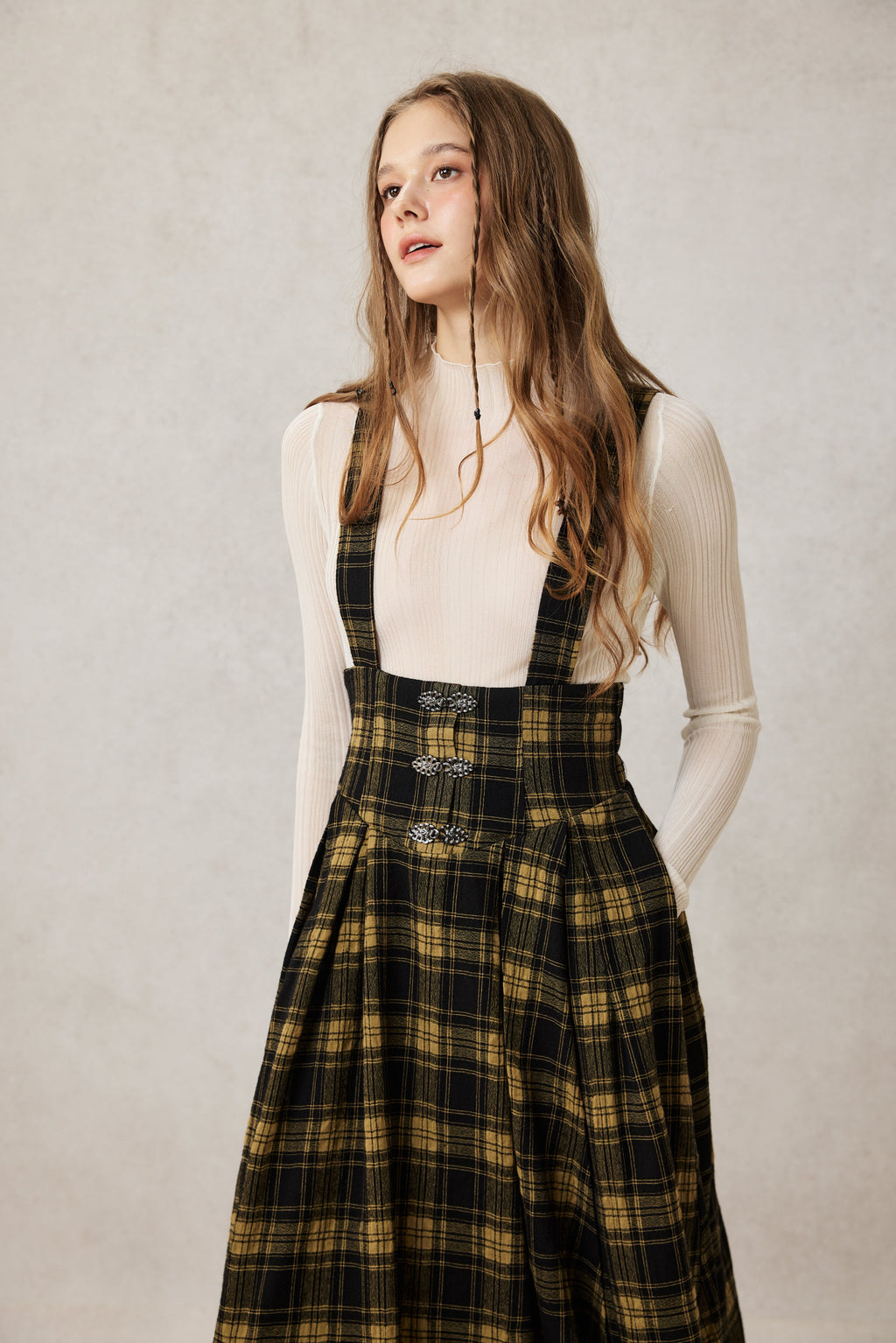 Clarise 22 |Retro Wool Skirt & Cape (2 pieces)