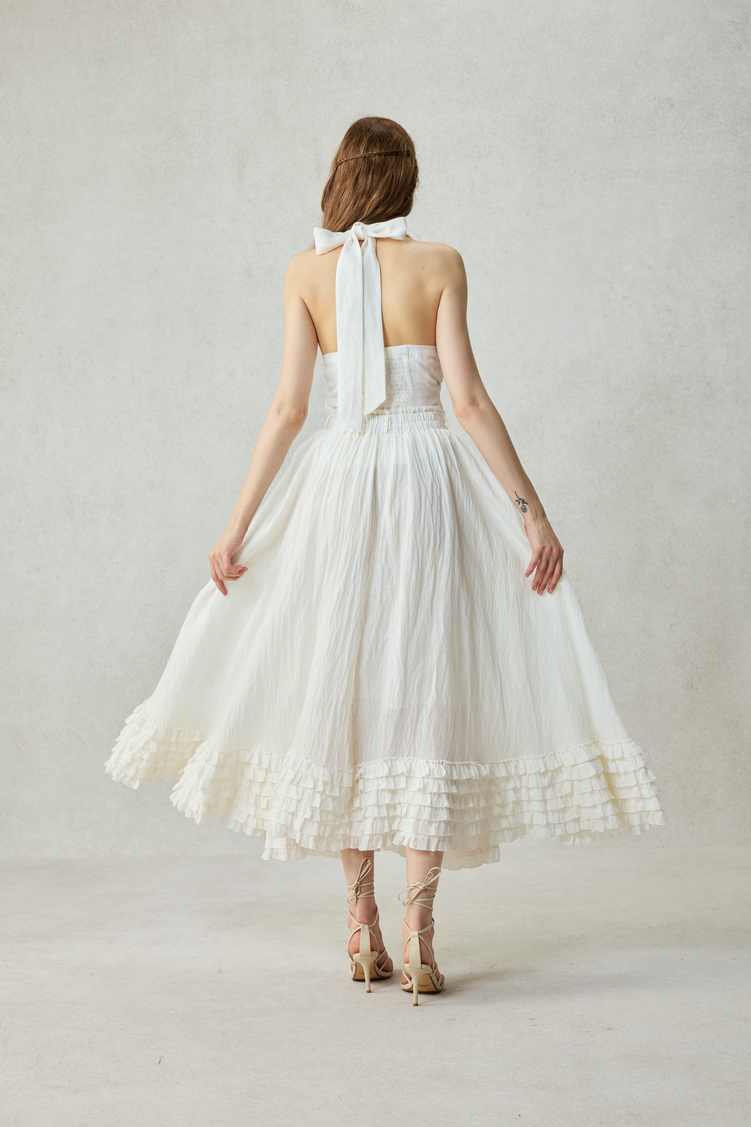 Dorothy 27 | Ruffled maxi linen skirt