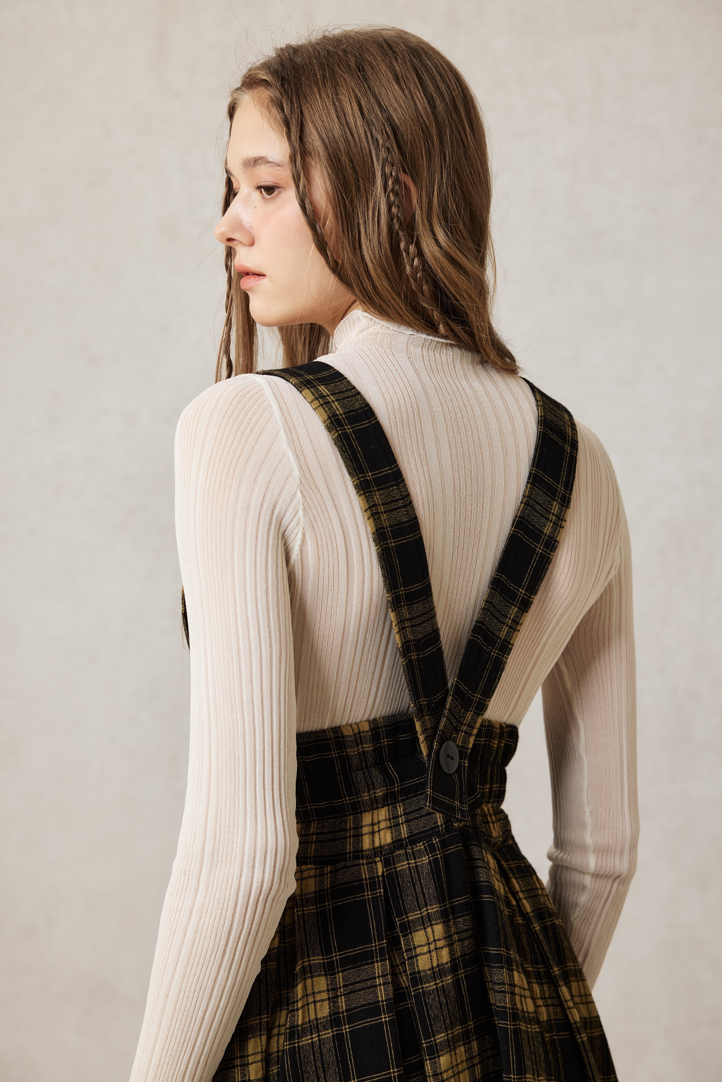 Clarise 22 |Retro Wool Skirt & Cape (2 pieces)