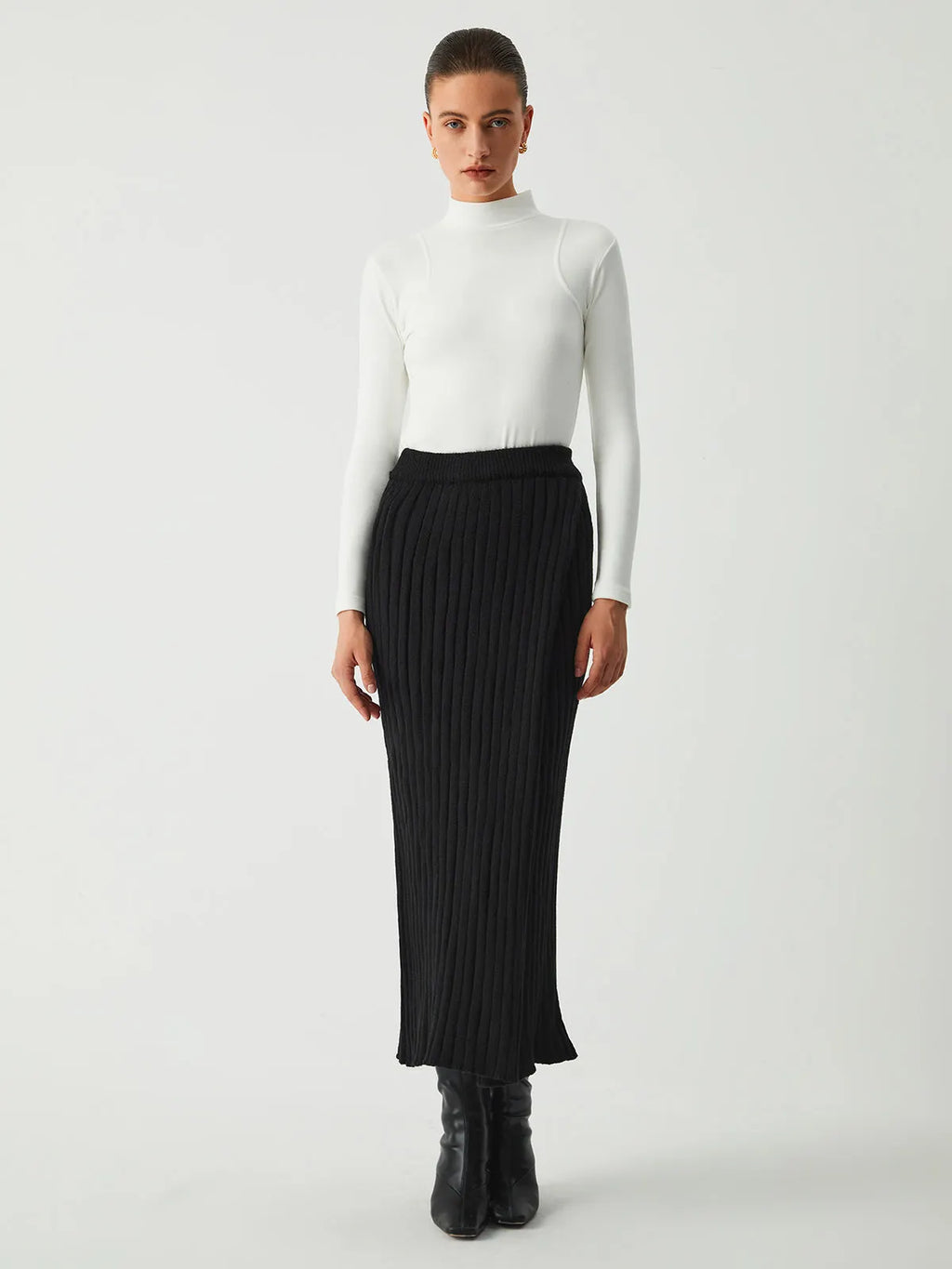 She's Effortless Rib Slit Skirt