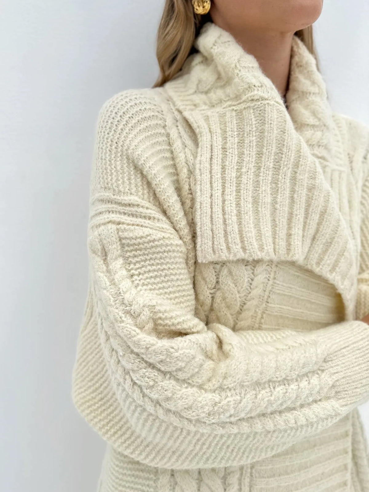 Nice And Clear Cable Knit Coat
