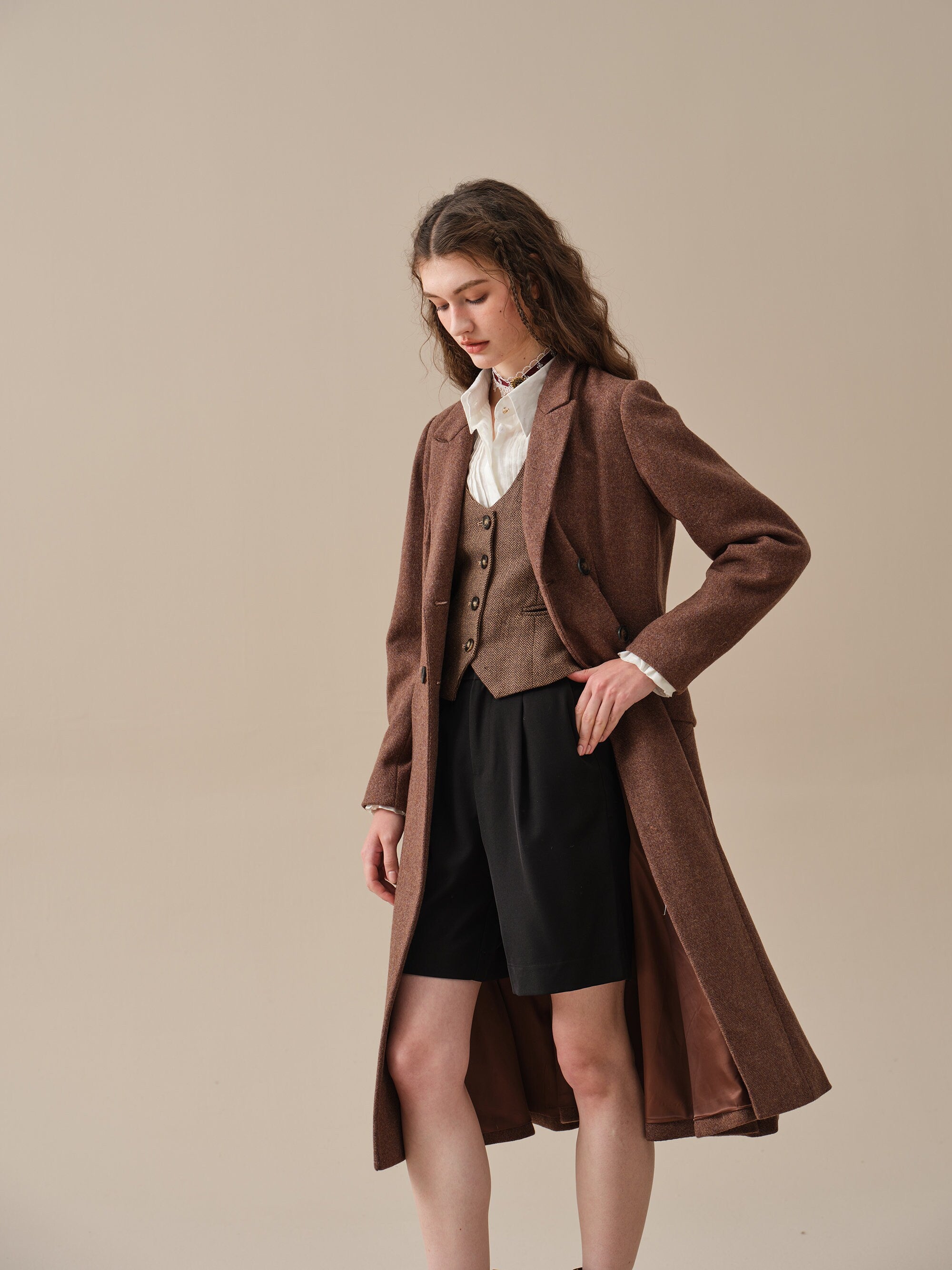 The Roman Holiday 17 | 100% wool classic coat