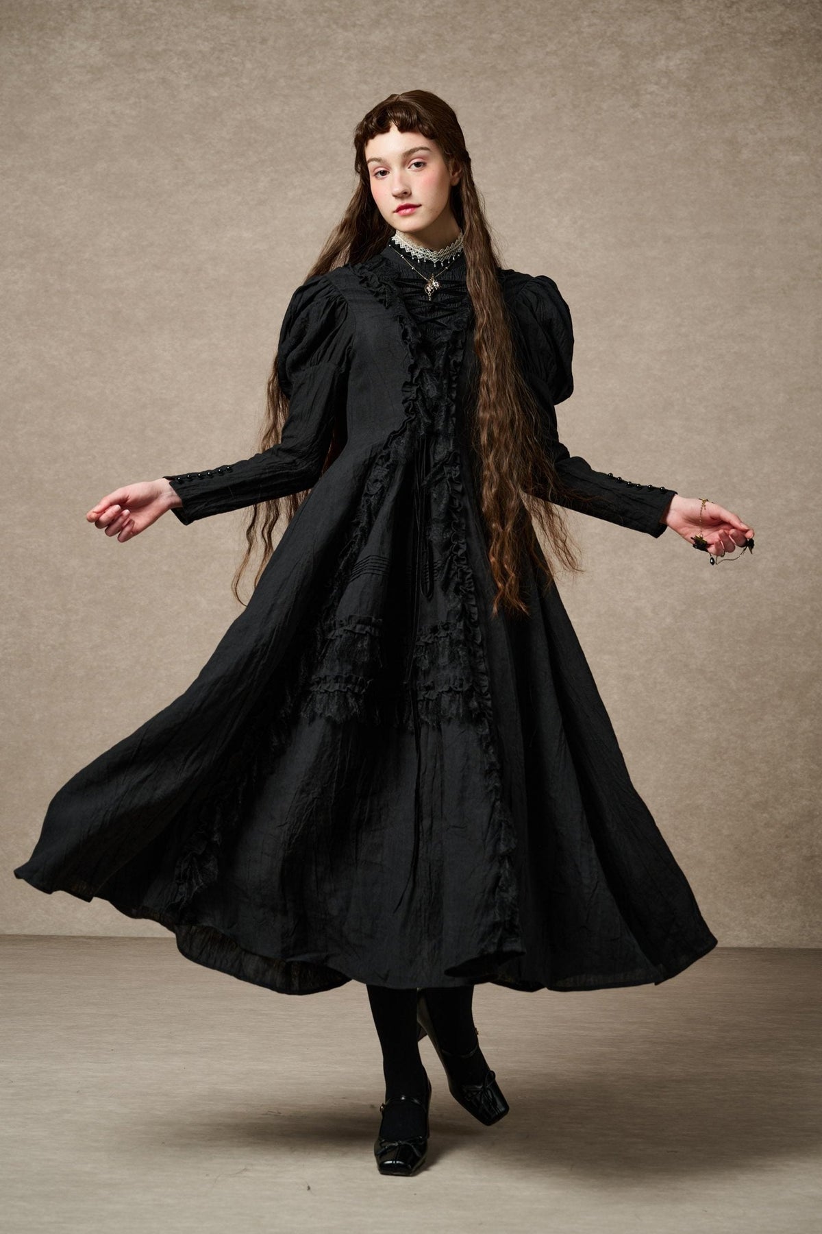 Elizabeth 15 | Victorian Linen Dress