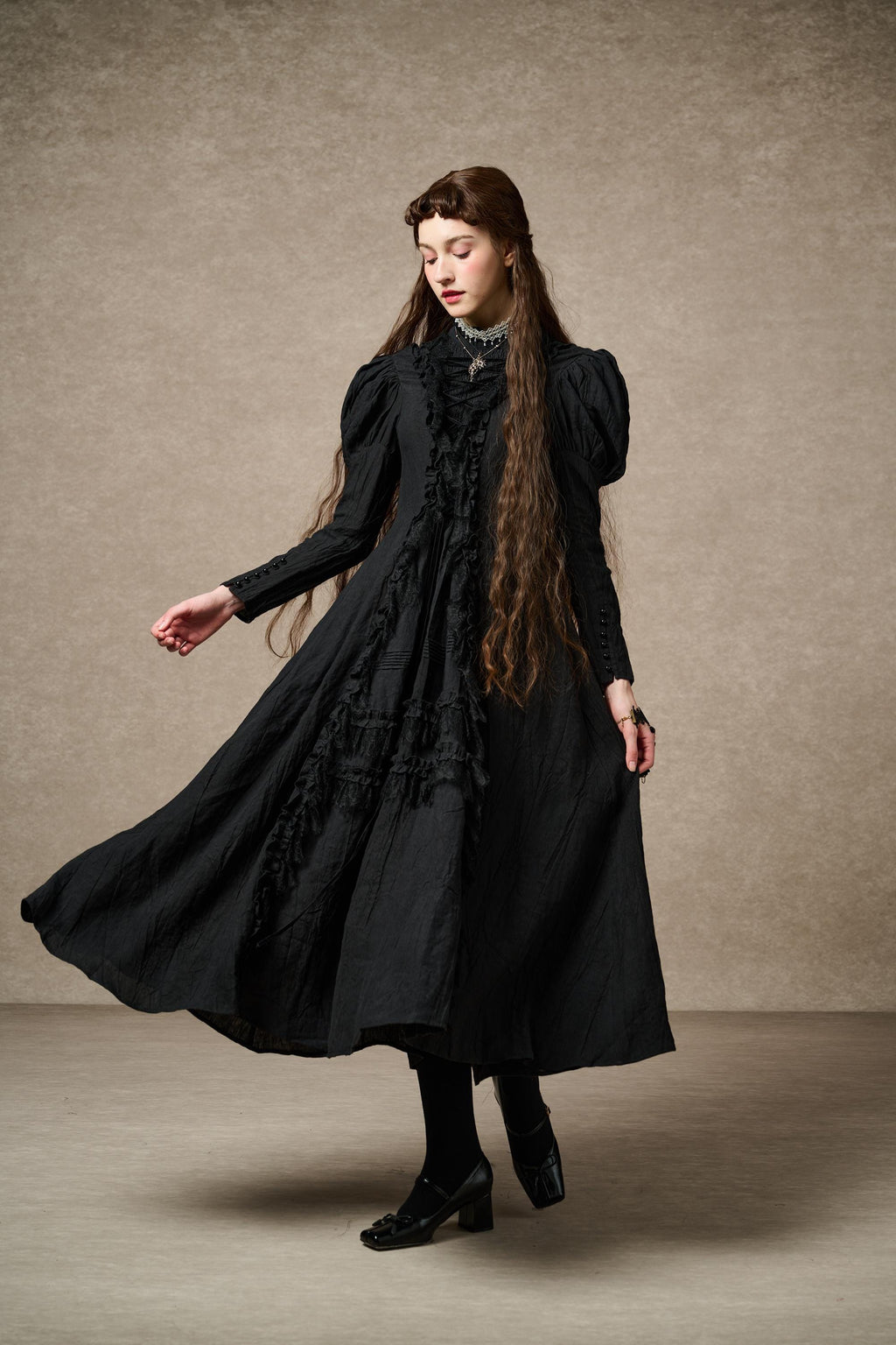 Elizabeth 15 | Victorian Linen Dress