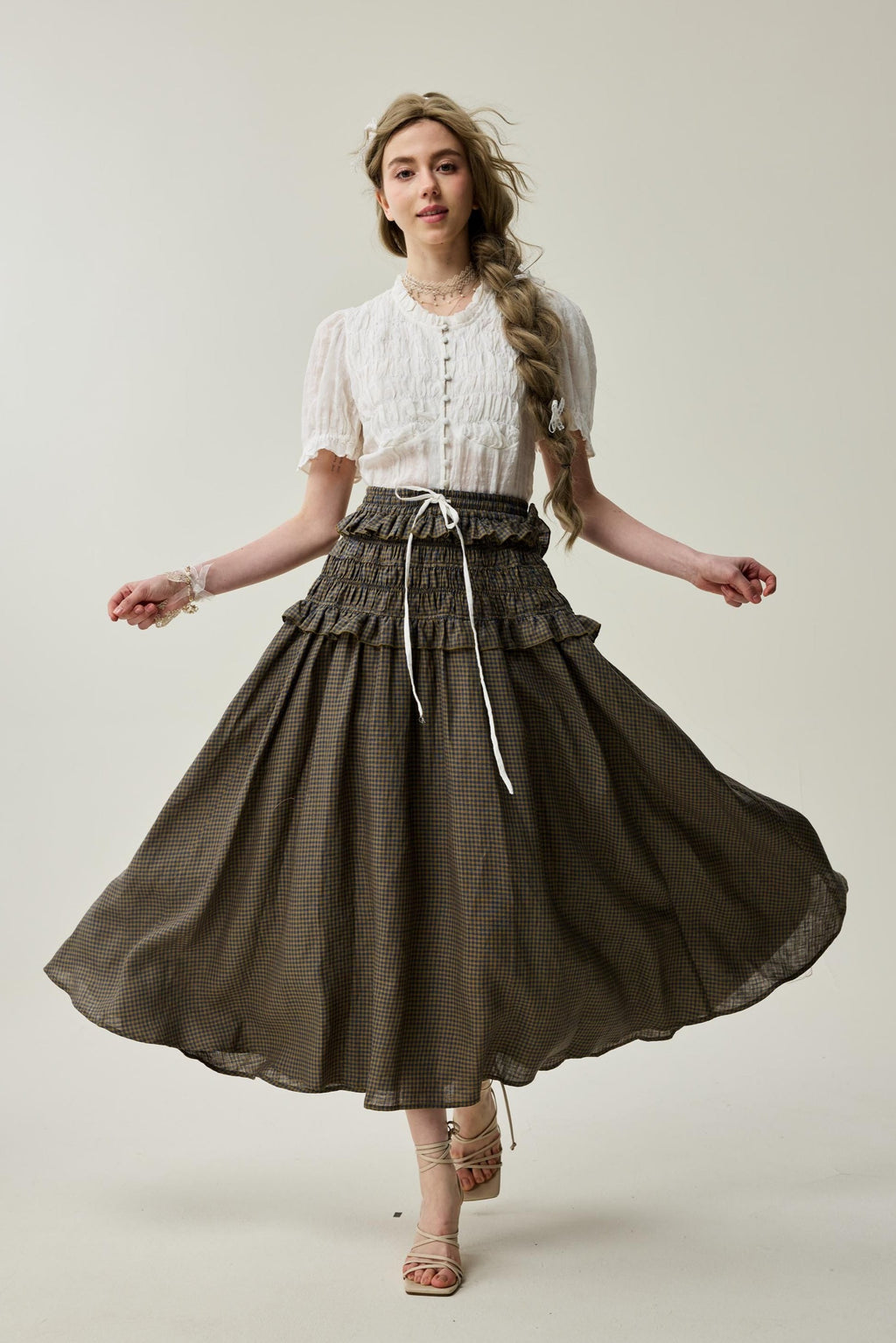 Wind 33 | Ruffled linen skirt